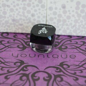 New Younique Moodstruck Minerals Pigment Eyeshadow ~ Corrupted Matte Black